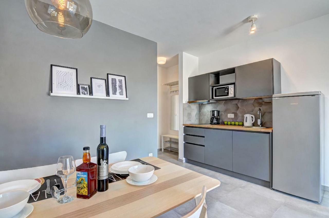 Apartman D プーラ エクステリア 写真